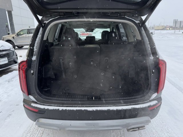 Used 2021 Kia Telluride EX image 40