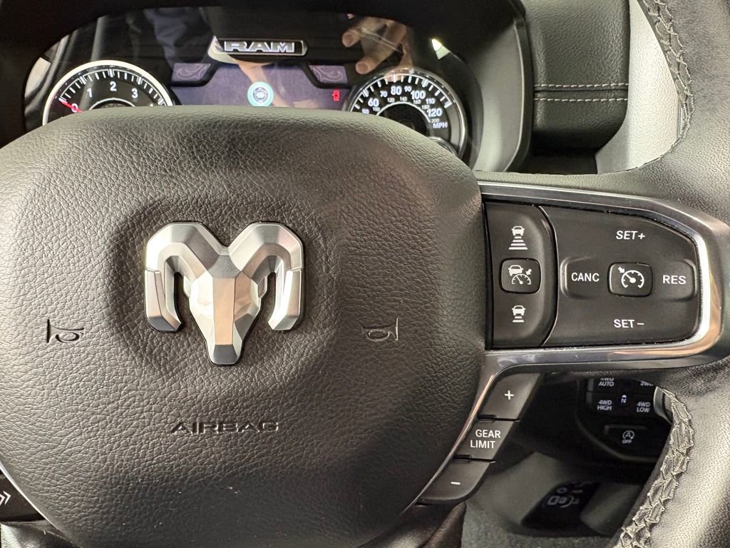 Used 2025 RAM 1500 Laramie image 23