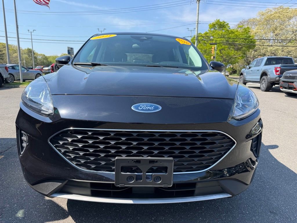 Certified 2021 Ford Escape SE AWD/4WD image 2