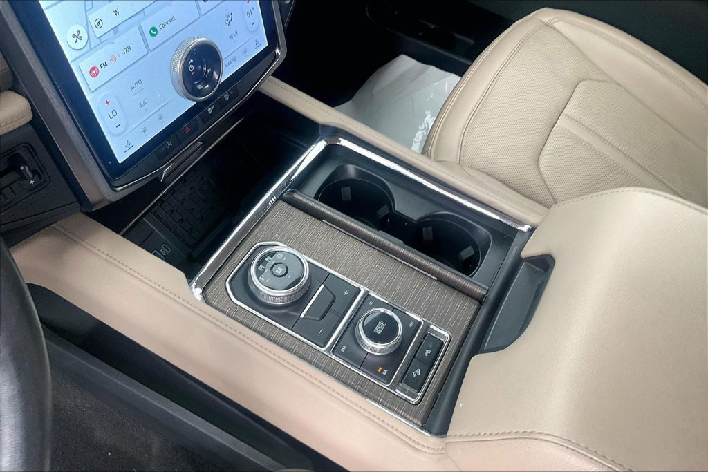 Certified 2023 Ford Expedition Limited AWD/4WD image 16
