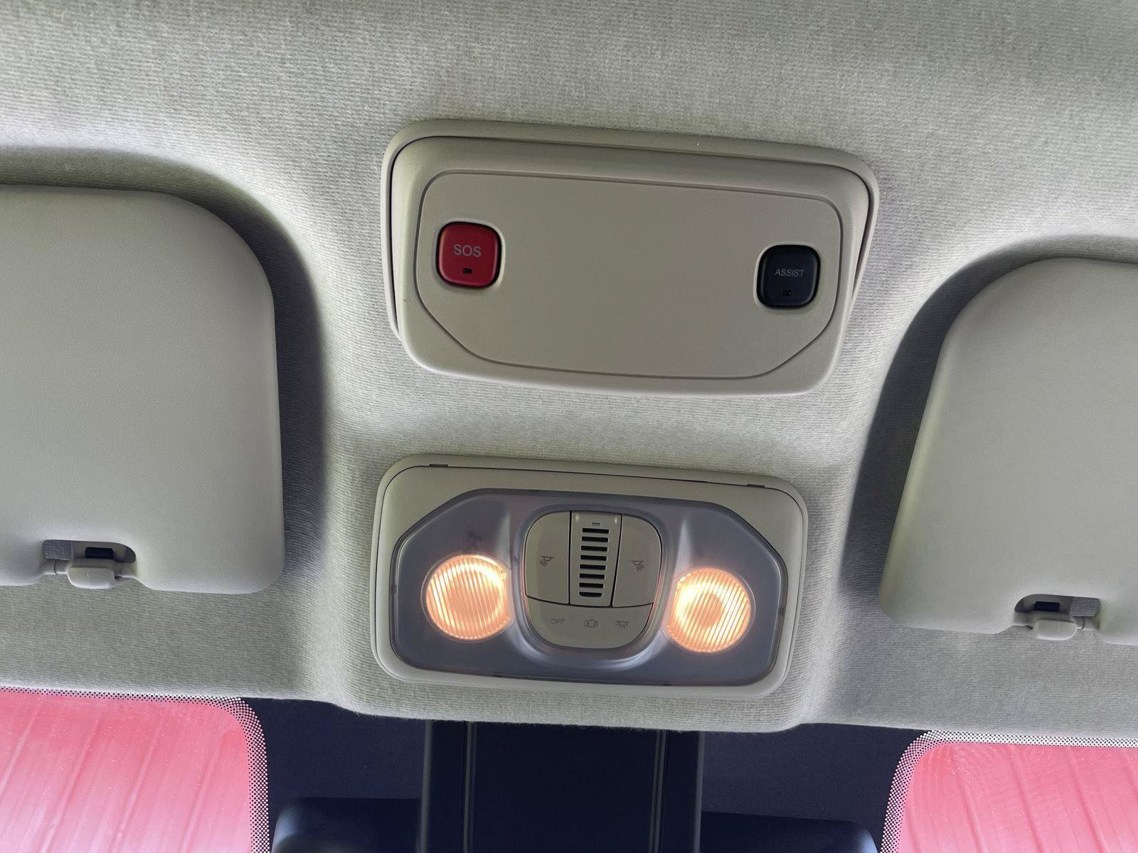 Used 2023 RAM ProMaster 2500 w/ Premium Appearance Group FWD image 21
