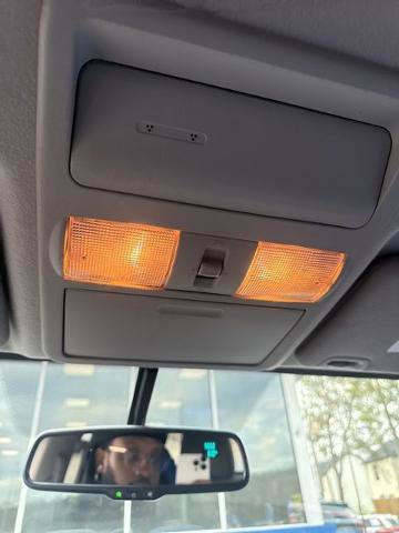 Used 2021 Nissan Frontier SV image 22