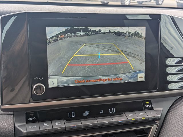 Used 2025 Toyota Camry SE FWD image 22