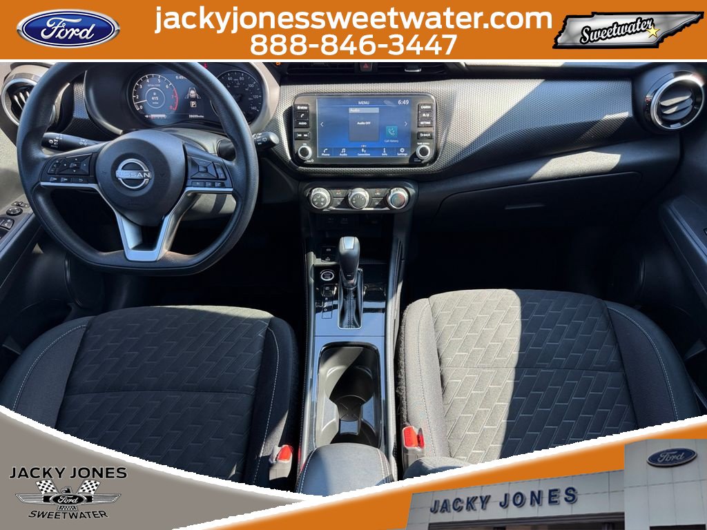 Used 2023 Nissan Kicks SV FWD image 14