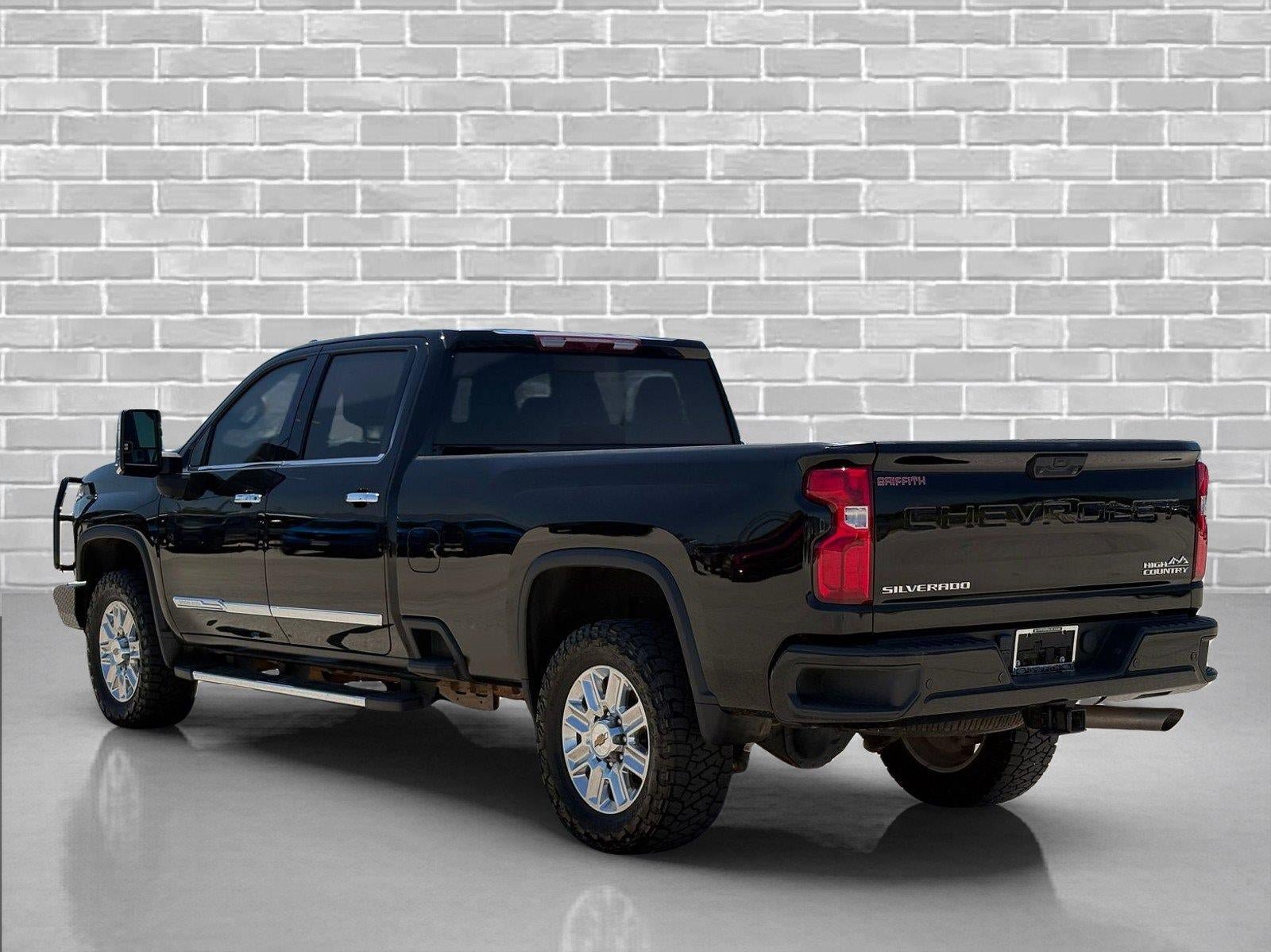 Used 2024 Chevrolet Silverado 3500 High Country AWD/4WD image 7