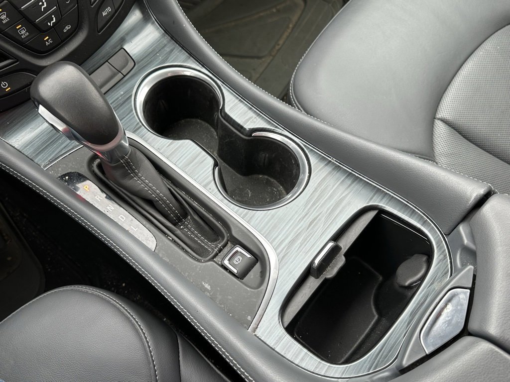 Used 2020 Buick Envision Essence image 27