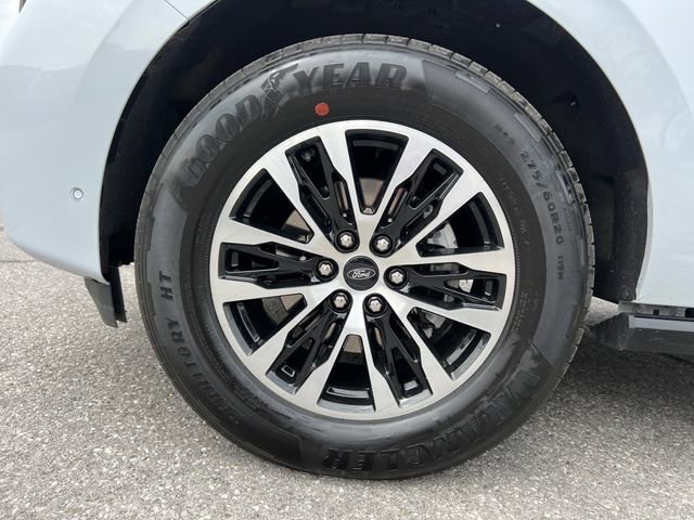 Certified 2025 Ford Expedition Max Platinum AWD/4WD image 24