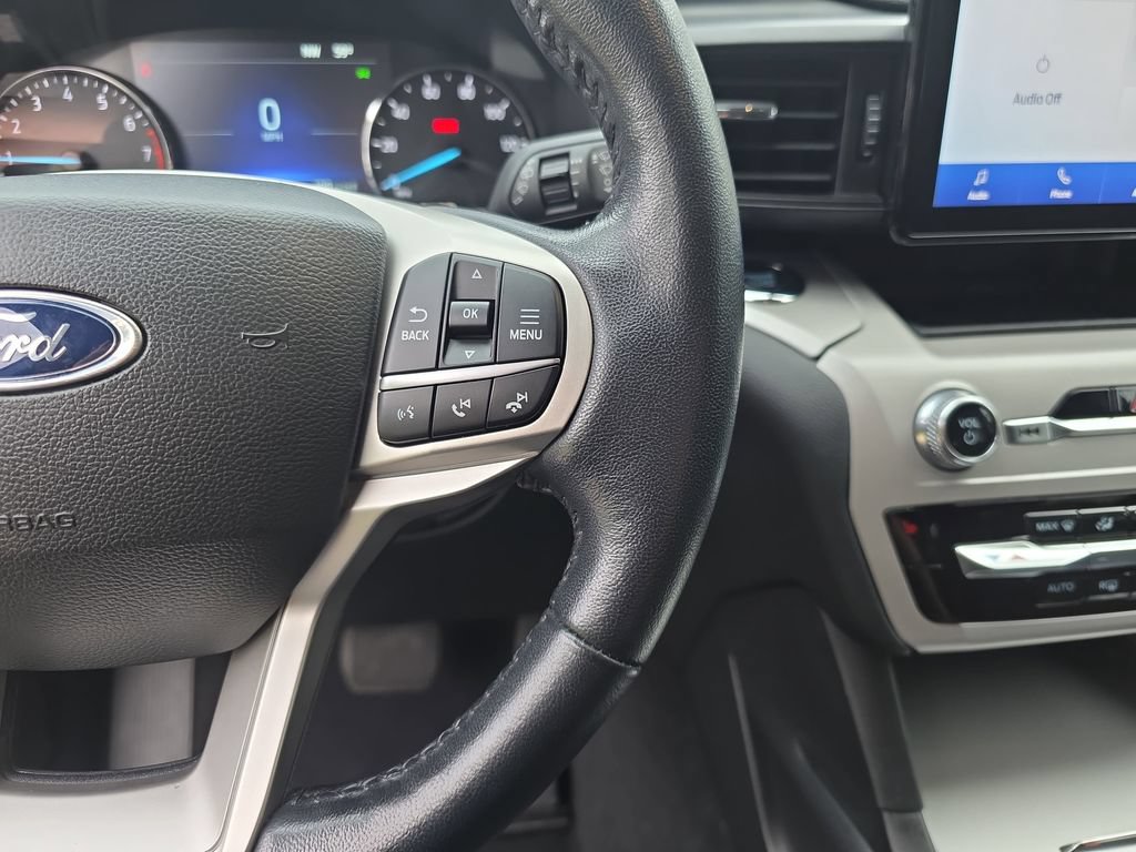 Certified 2023 Ford Explorer XLT AWD/4WD image 16