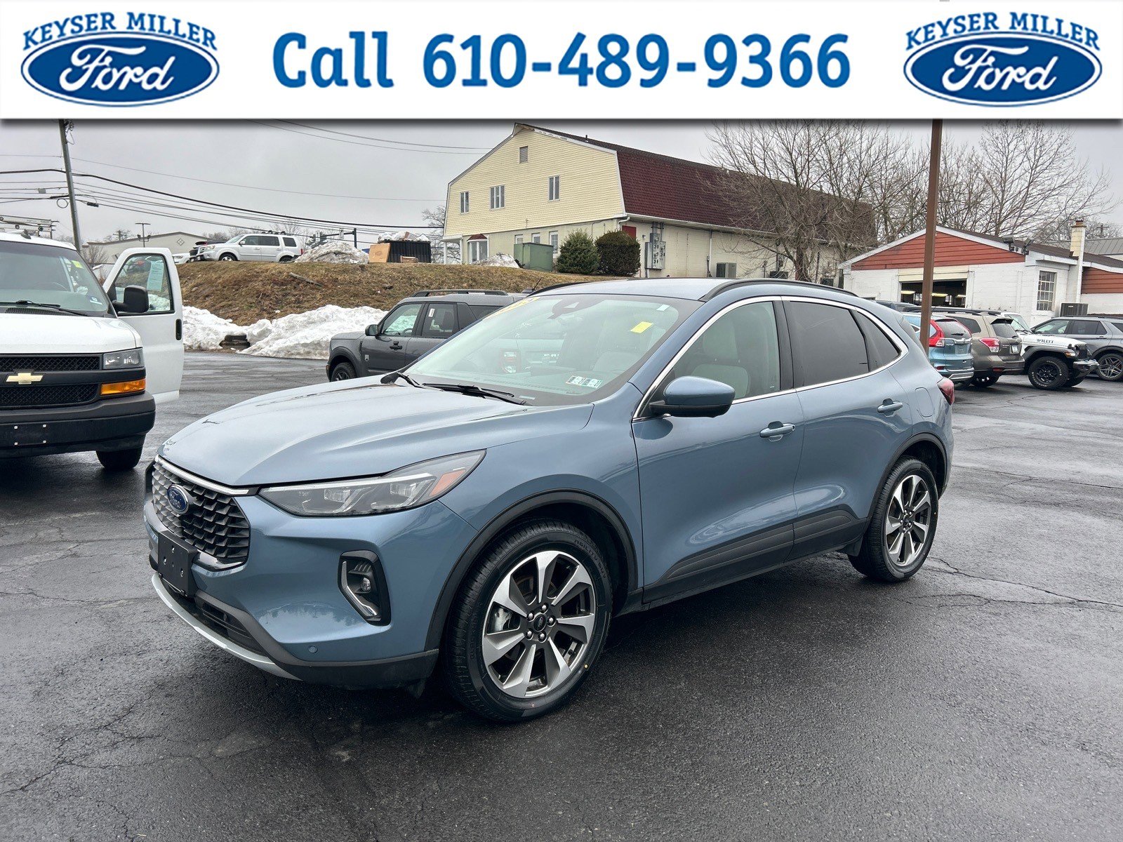 Certified 2023 Ford Escape Platinum image 1