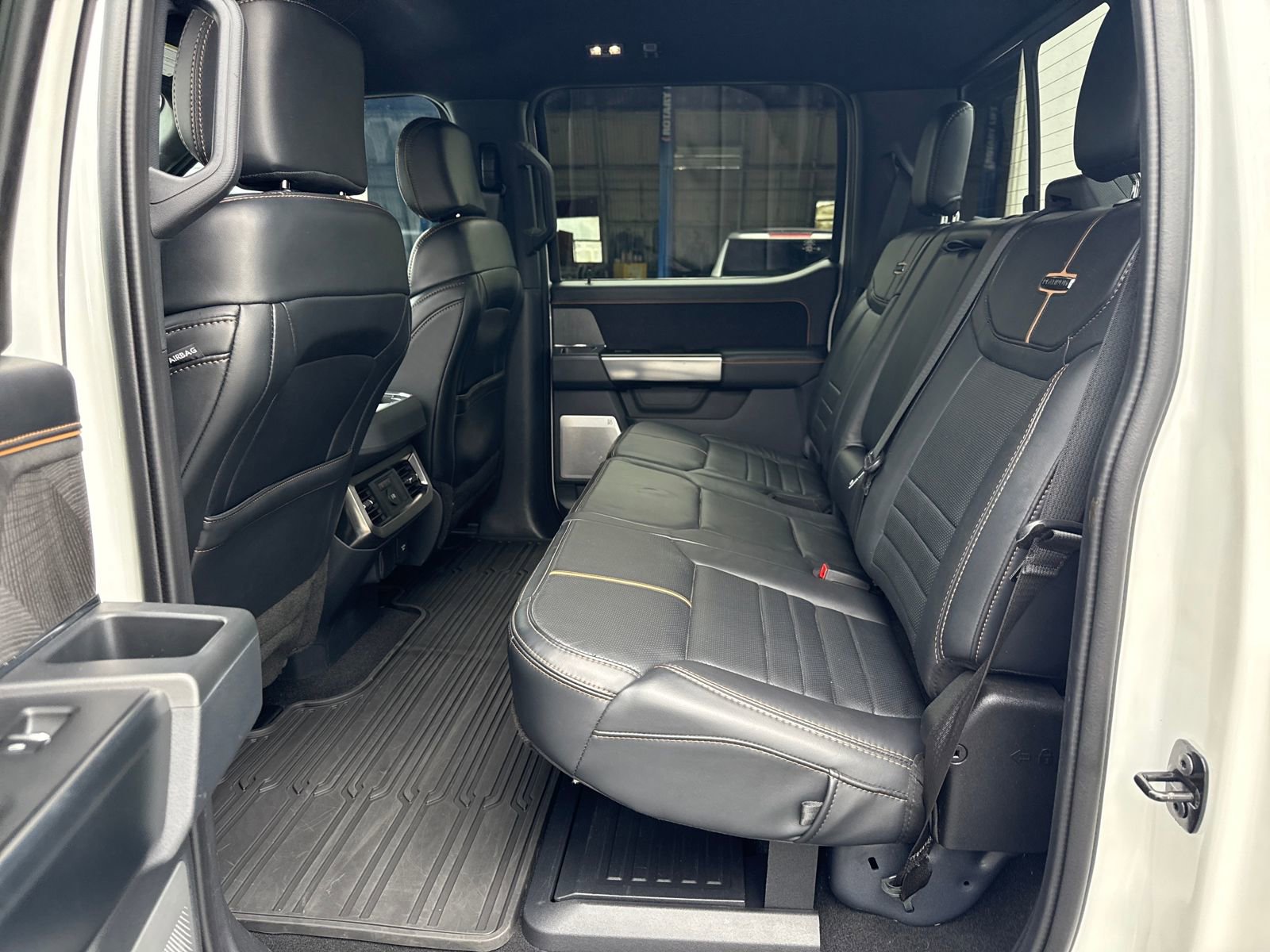 Certified 2024 Ford F350 Platinum w/ FX4 Off-Road Package image 25