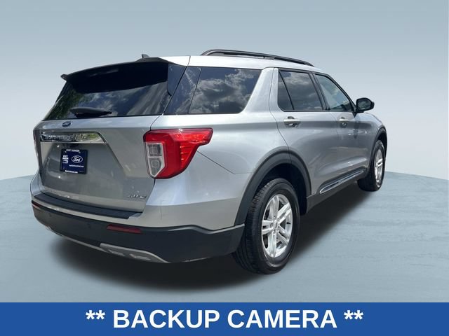 Certified 2023 Ford Explorer XLT w/ Equipment Group 202A AWD/4WD image 3