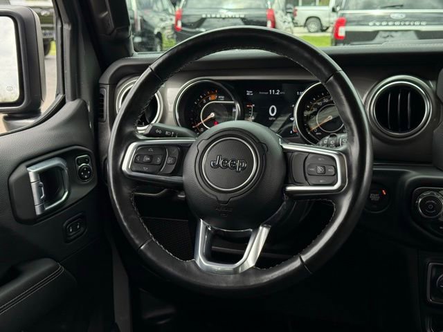 Used 2023 Jeep Wrangler Unlimited Sahara w/ Cold Weather Group AWD/4WD image 8
