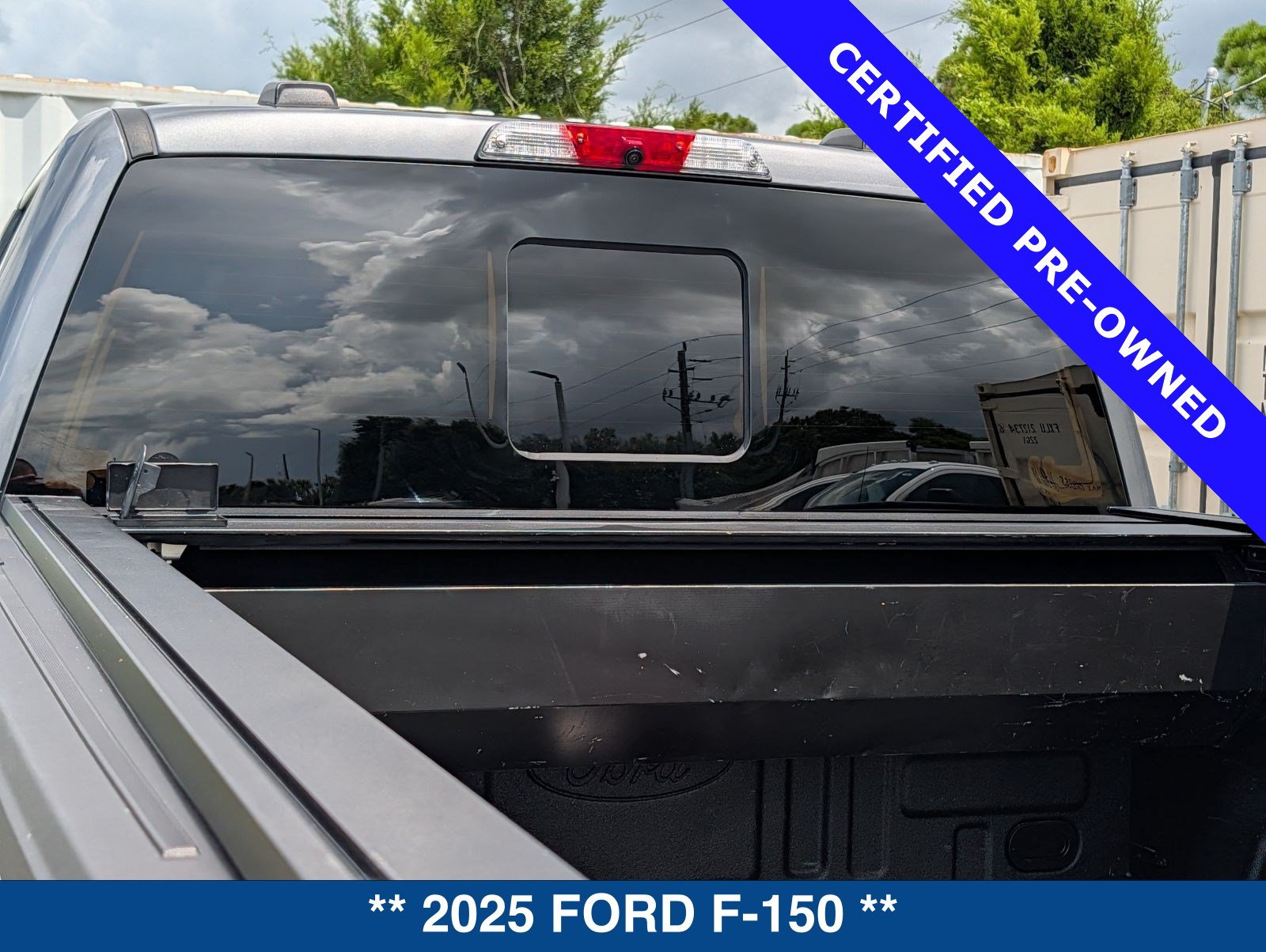 Certified 2025 Ford F150 Platinum w/ Equipment Group 702A High AWD/4WD image 17