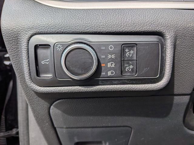 Certified 2023 Ford Explorer XLT w/ Class IV Trailer Tow Package image 14