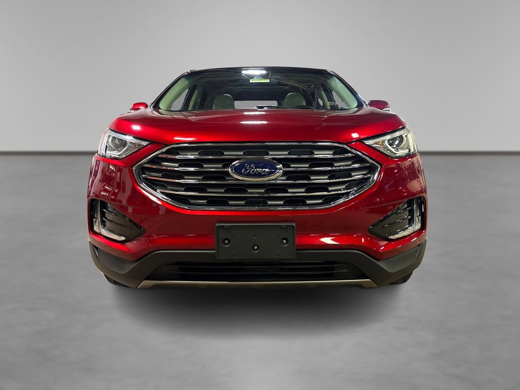 Certified 2019 Ford Edge Titanium w/ Cold Weather Package image 11