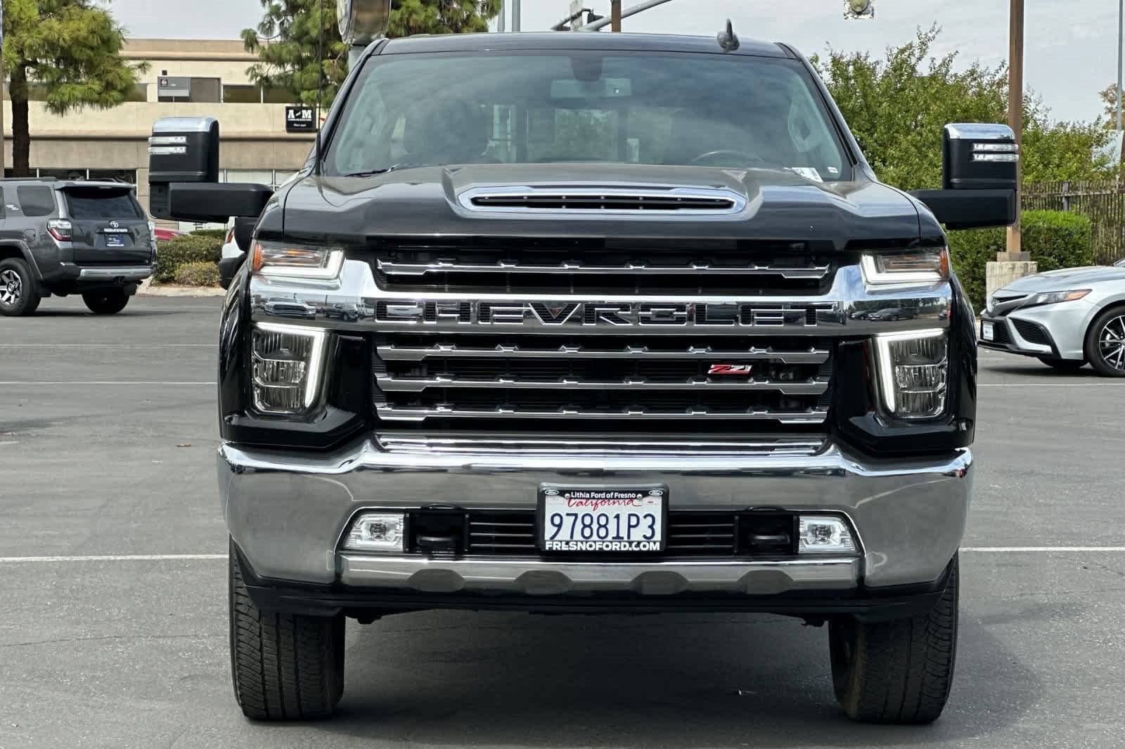 Used 2023 Chevrolet Silverado 2500 LTZ w/ LTZ Convenience Package image 8