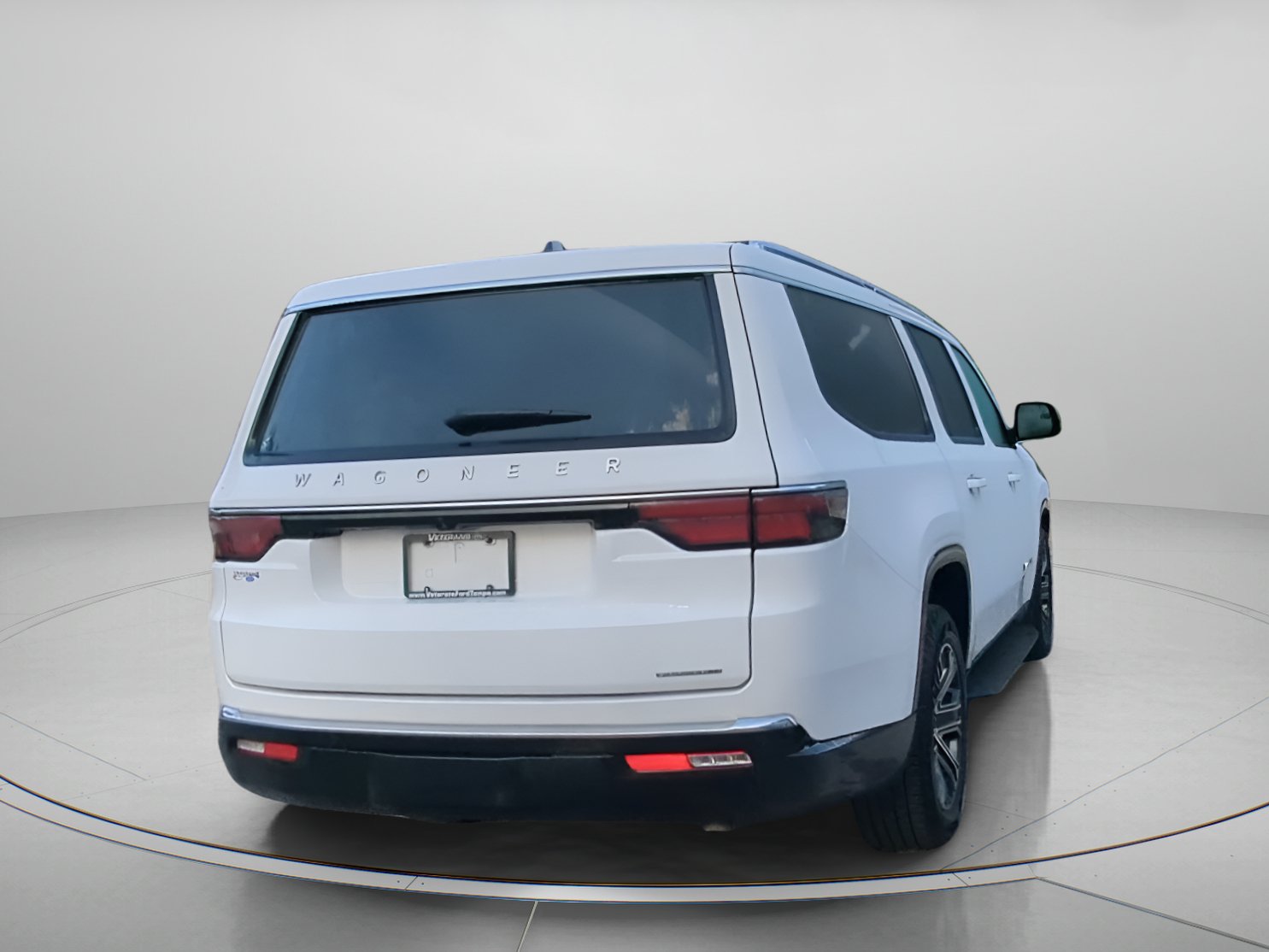 Used 2024 Jeep Wagoneer L Series II w/ Flexible Seating Group RWD image 26
