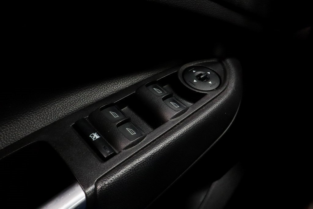 Certified 2018 Ford Escape SE image 24