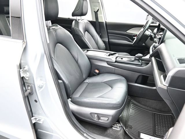 Used 2024 Toyota Grand Highlander FWD image 26