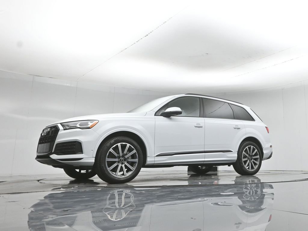 Used 2022 Audi Q7 2.0T Premium Plus w/ Premium Plus Package AWD/4WD image 52