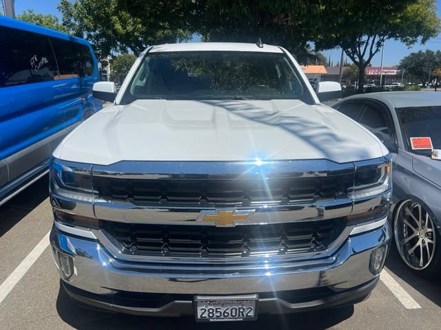 Used 2018 Chevrolet Silverado 1500 LT w/ LT Eassist Package RWD image 4
