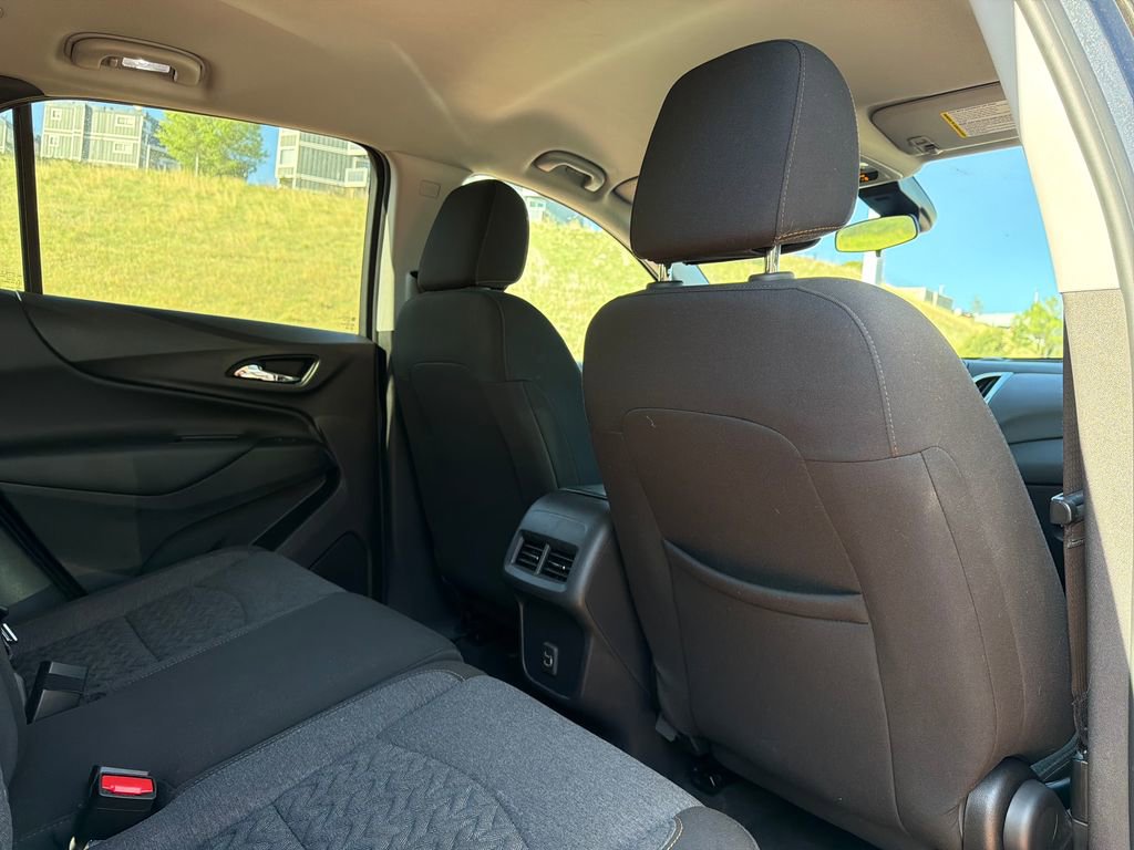 Used 2024 Chevrolet Equinox LT image 28