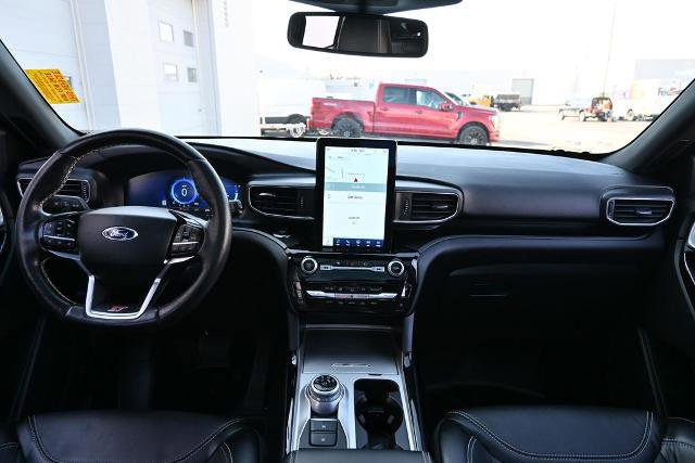 Certified 2022 Ford Explorer ST w/ Equipment Group 401A image 32