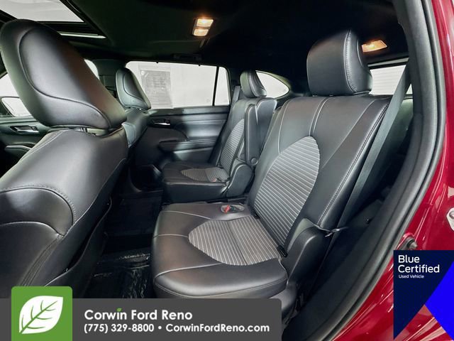 Used 2021 Toyota Highlander XSE image 27