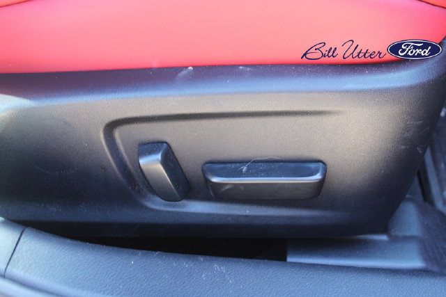 Used 2024 Lexus IS 500 RWD image 12