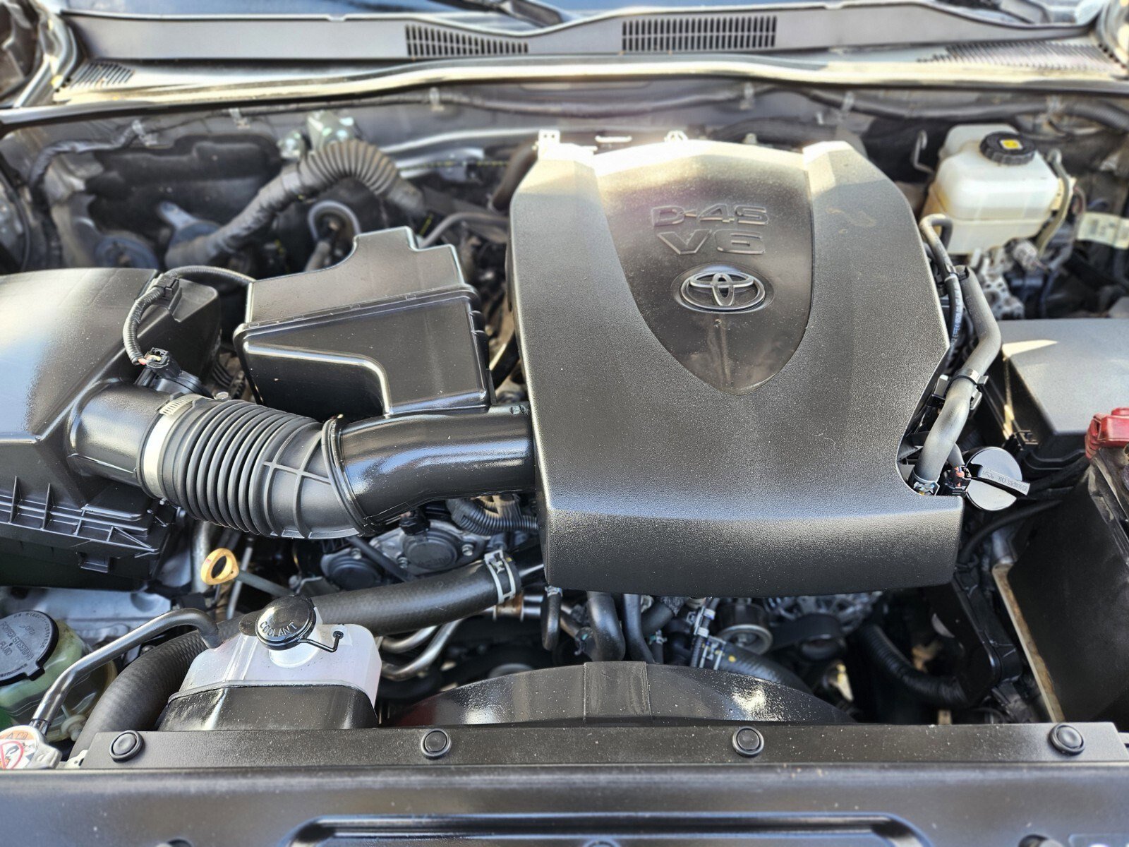 Used 2019 Toyota Tacoma SR5 image 32