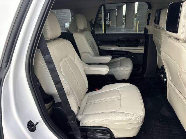 Certified 2019 Ford Expedition Platinum RWD image 9