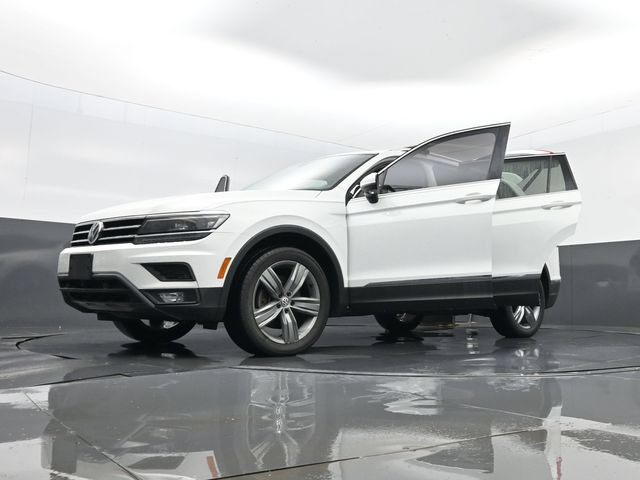 Used 2019 Volkswagen Tiguan SEL Premium AWD/4WD image 34