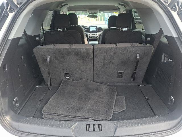 Certified 2023 Ford Explorer XLT image 28