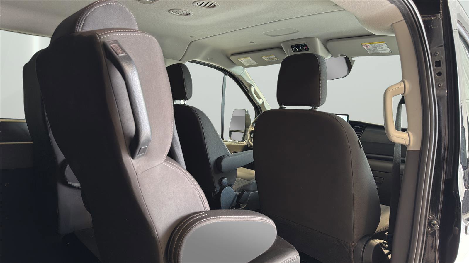 Certified 2023 Ford Transit 350 XLT RWD image 17