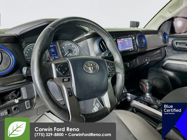 Used 2017 Toyota Tacoma SR5 AWD/4WD image 11
