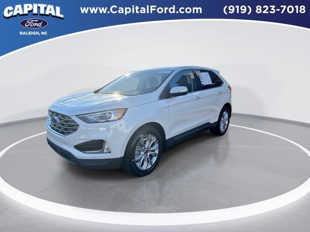 Certified 2022 Ford Edge Titanium image 2