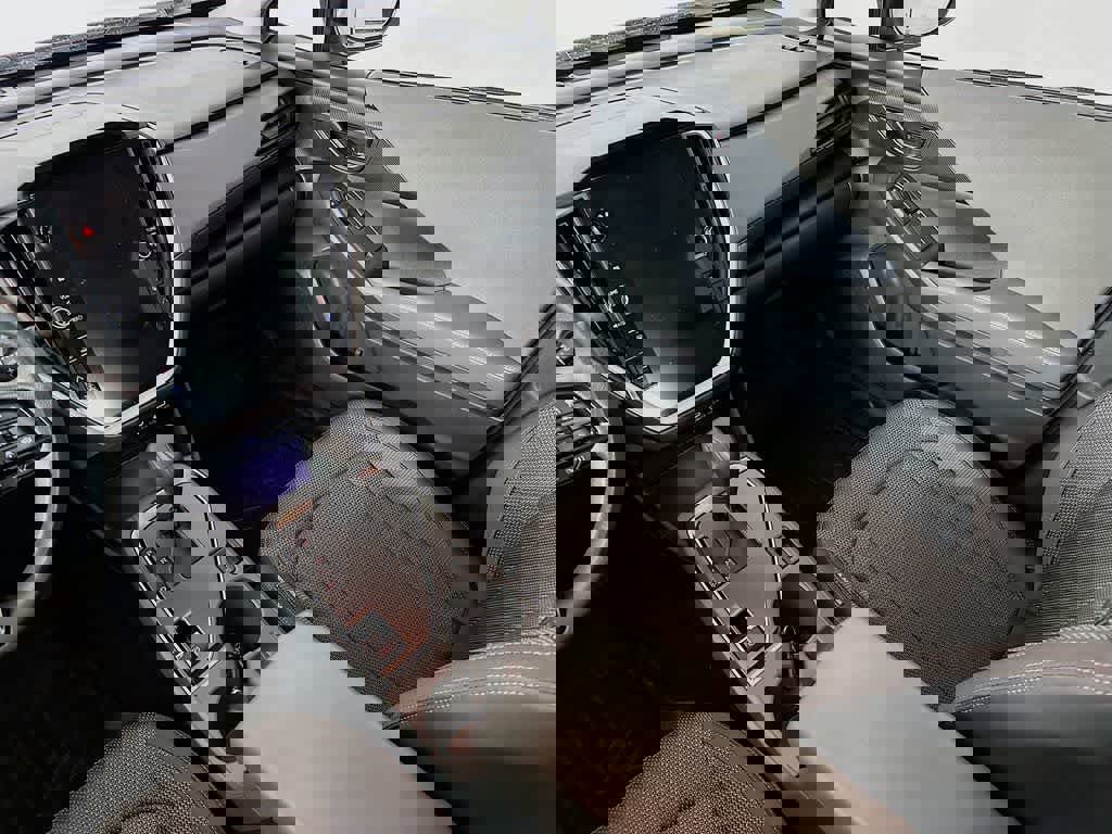 Used 2024 Subaru Crosstrek 2.0i Premium w/ Crosstrek Mirror Package image 14