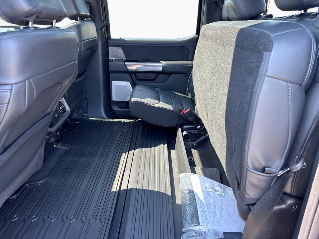 Certified 2025 Ford F250 Platinum AWD/4WD image 20