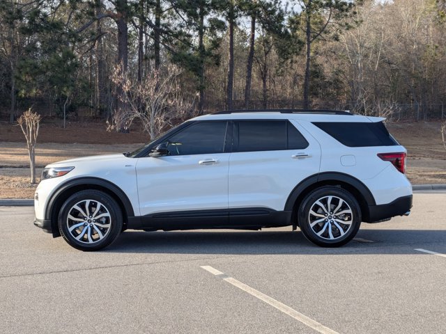 Certified 2022 Ford Explorer ST-Line w/ Class IV Trailer Tow Package image 3