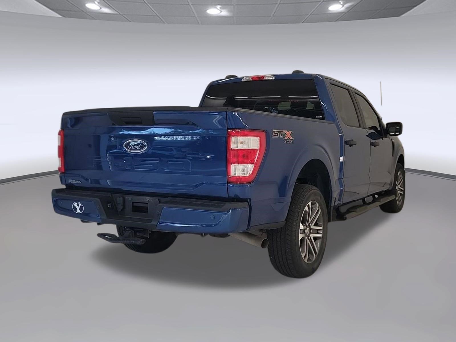 Certified 2022 Ford F150 XL w/ STX Appearance Package AWD/4WD image 6