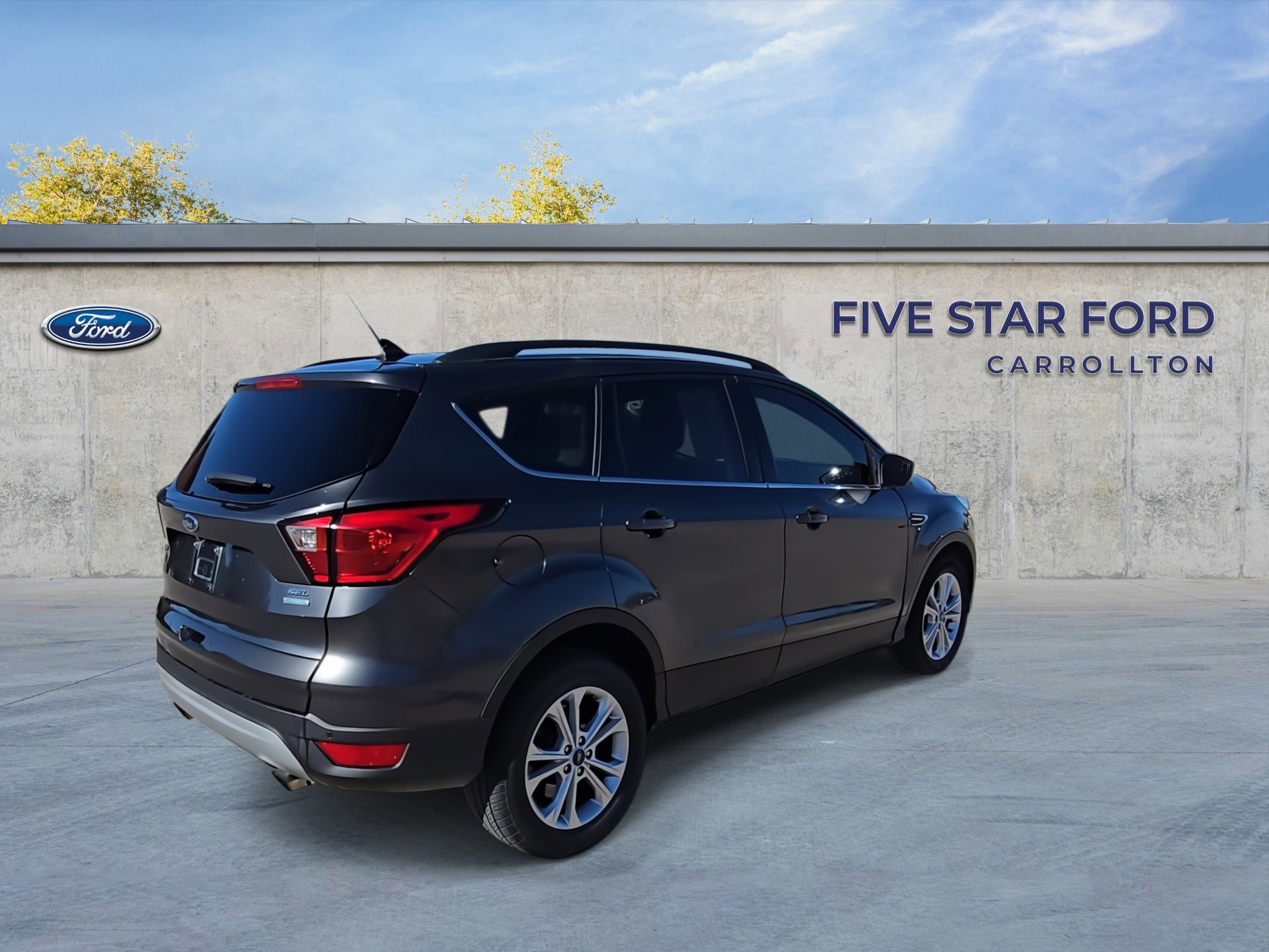 Certified 2019 Ford Escape SEL image 5