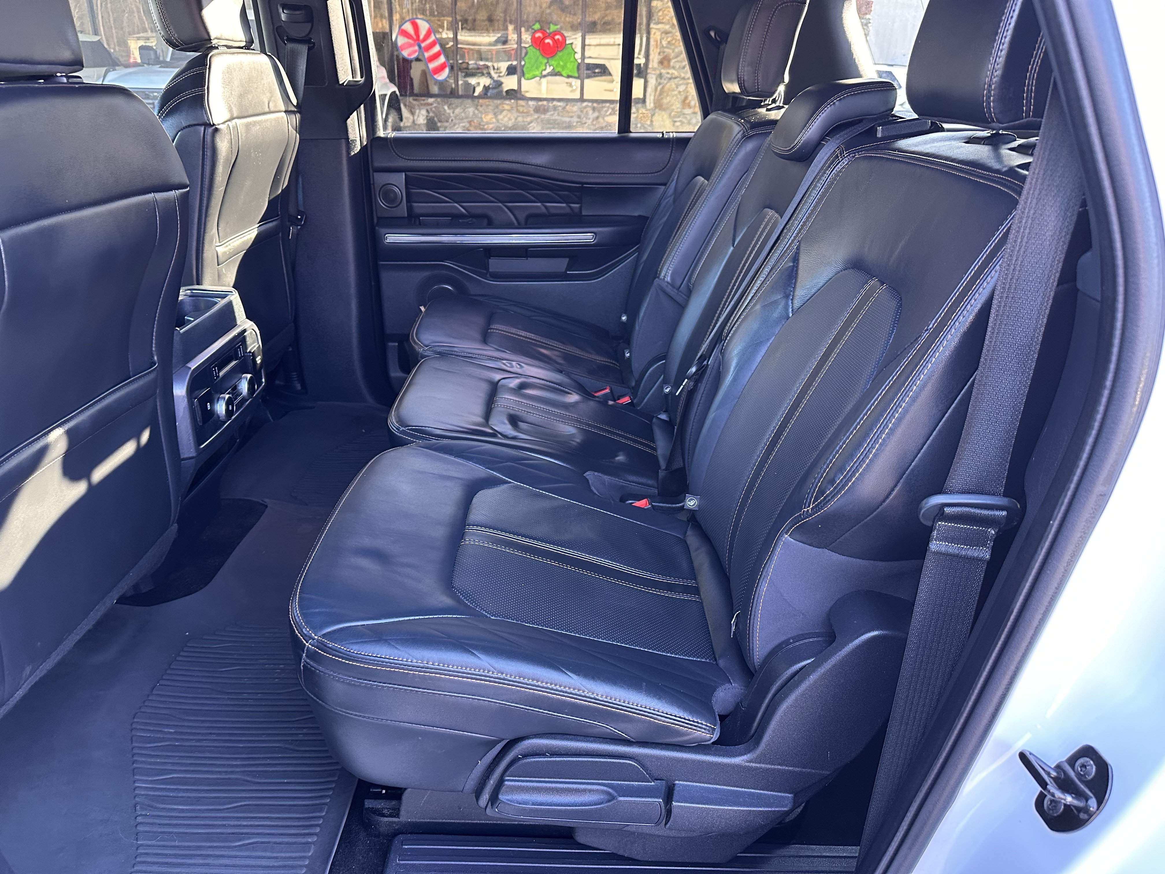 Certified 2022 Ford Expedition Max Platinum AWD/4WD image 12