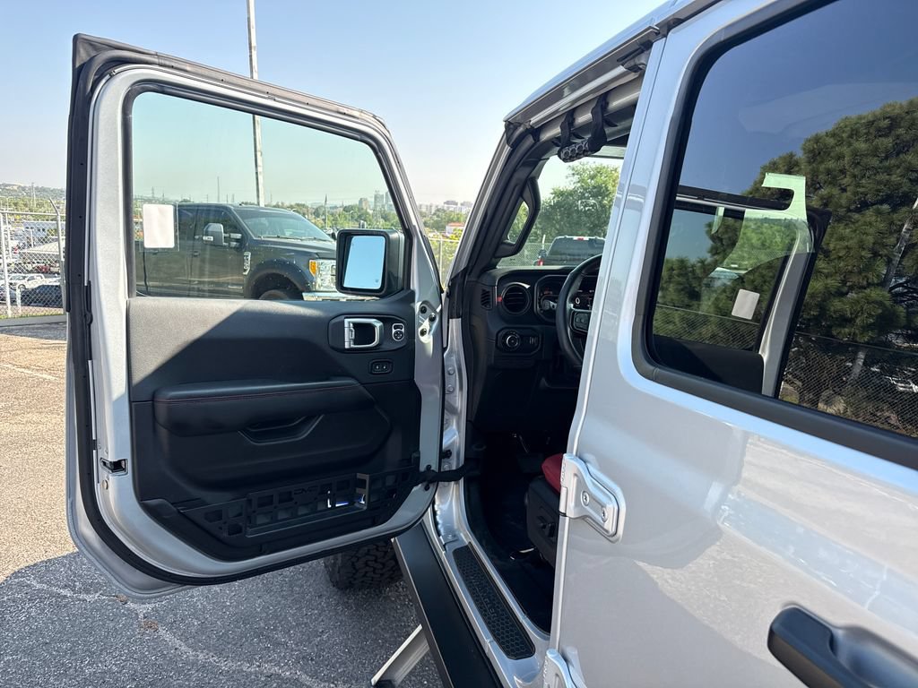 Used 2024 Jeep Wrangler Unlimited Rubicon 392 AWD/4WD image 13