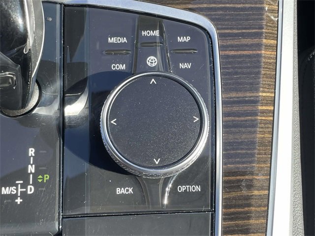 Used 2021 BMW X5 xDrive40i w/ Convenience Package image 25