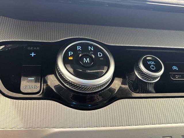 Certified 2025 Ford Expedition Active AWD/4WD image 14