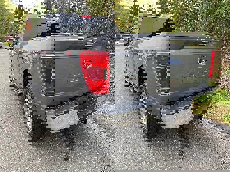 Certified 2022 Ford F150 XLT w/ Equipment Group 302A High image 3