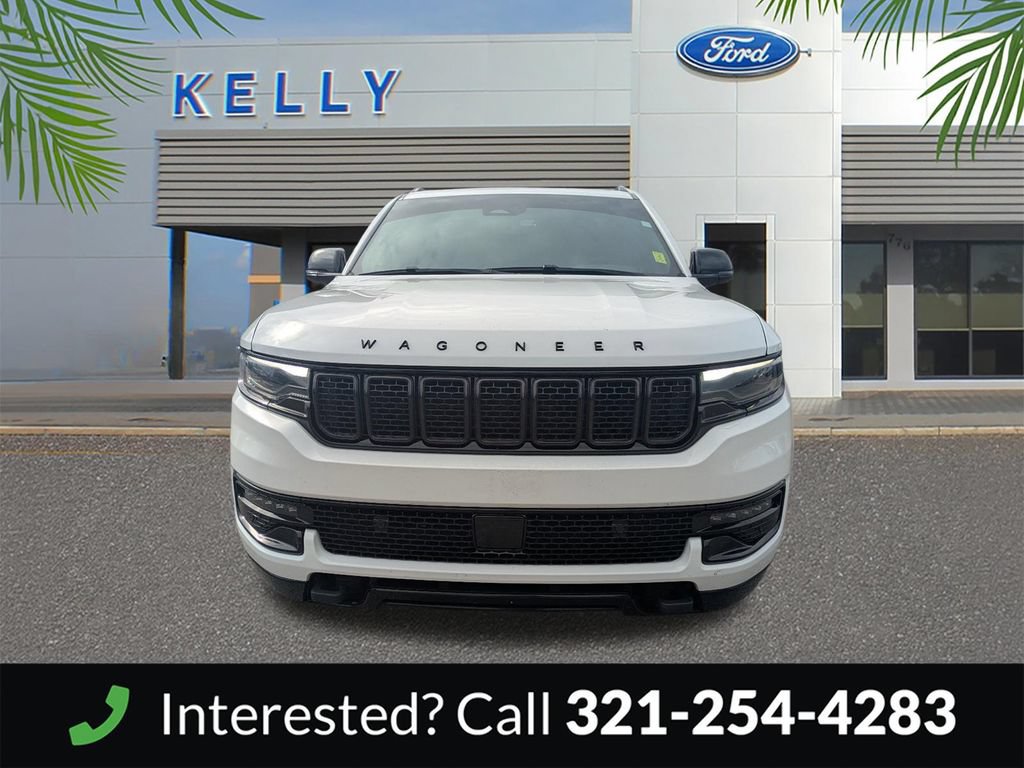 Used 2023 Jeep Wagoneer Series II AWD/4WD image 3