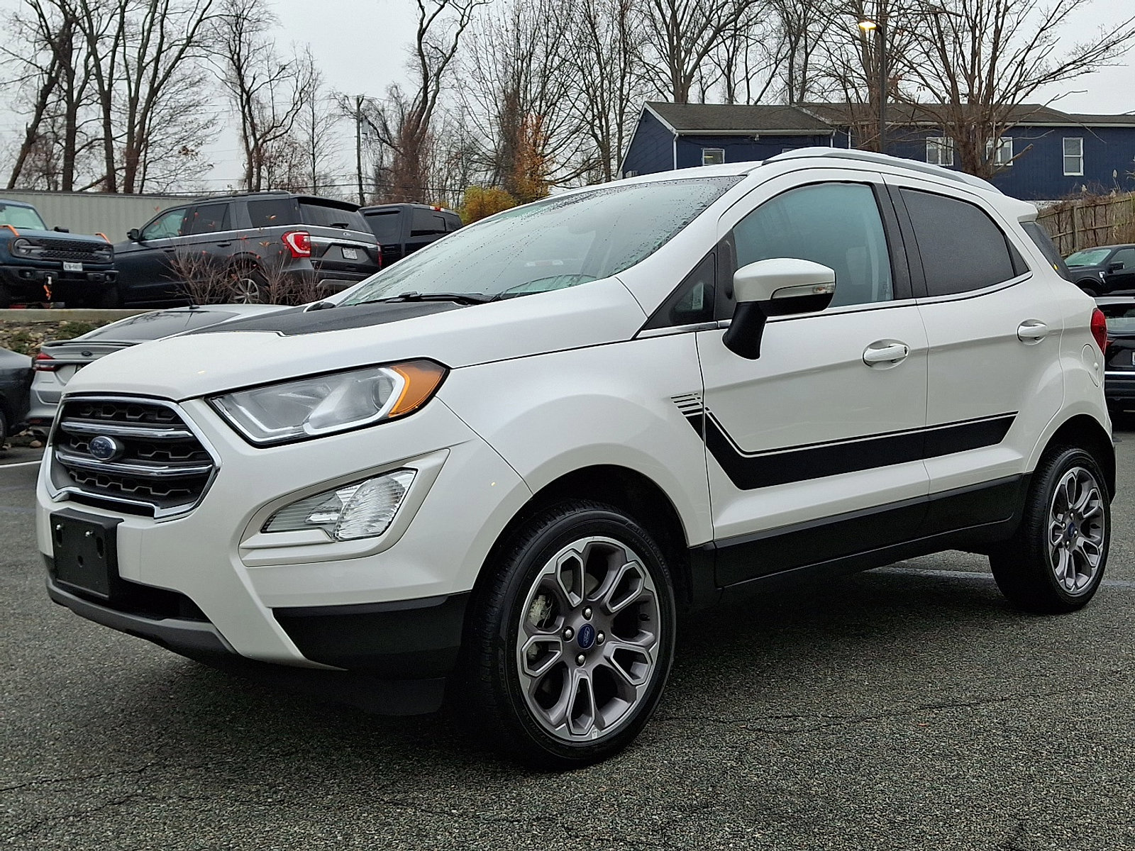 Certified 2022 Ford EcoSport Titanium image 2
