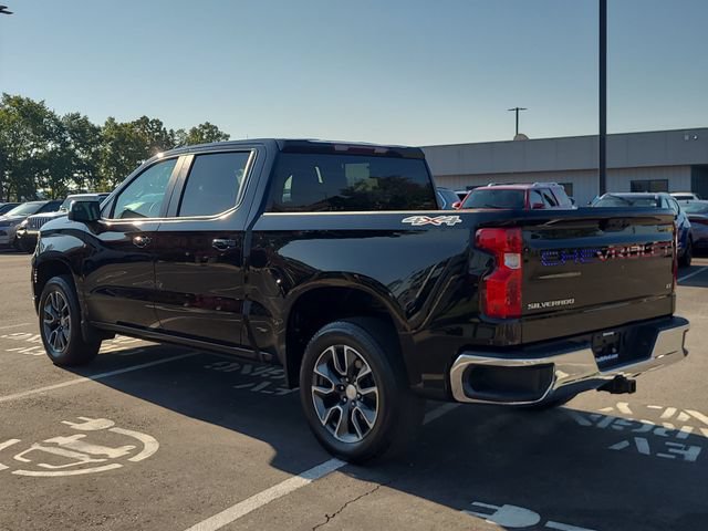 Used 2023 Chevrolet Silverado 1500 LT AWD/4WD image 7