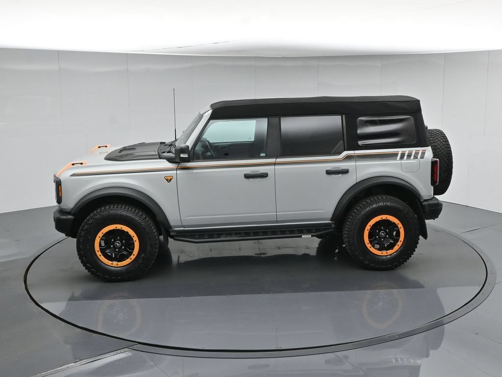 Certified 2023 Ford Bronco Badlands w/ Sasquatch Package AWD/4WD image 43